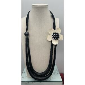 NWT Stephen & Co Black Wooden Beaded W Soft Cord Shell Flower Necklace Boho